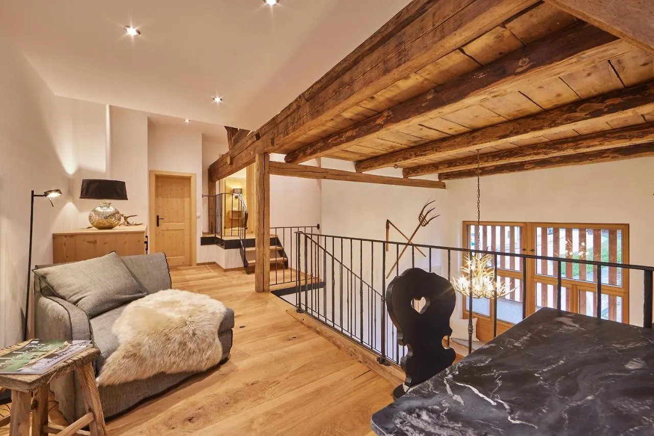 Haus Hoamat - Bergfeuer Apartment Farchant Germany